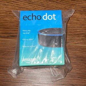 Brand new Echo dot (2nd generation) Bluetooth